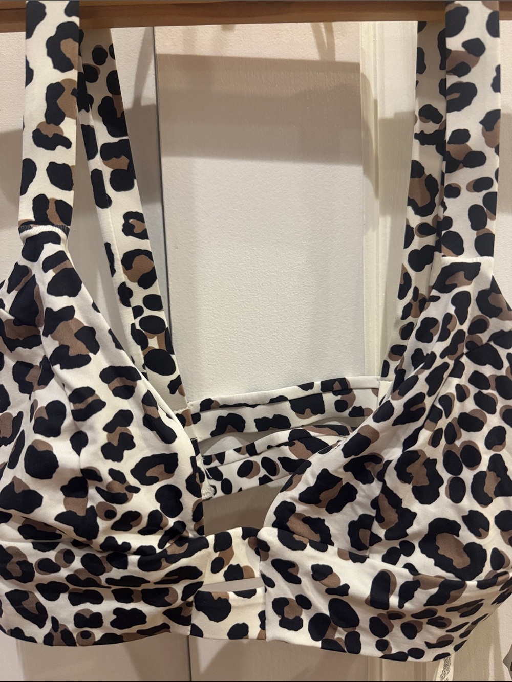 Vitamin A/Leopard-Print Bikini Top - White, Brown, Black NWT Size 8 M SouthMoonU
